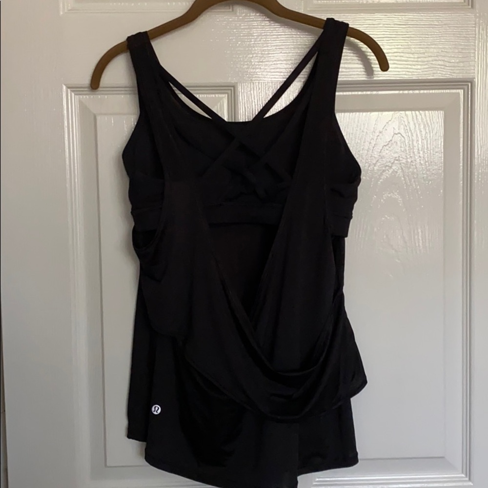 Lululemon tank with built-in Energy Bra